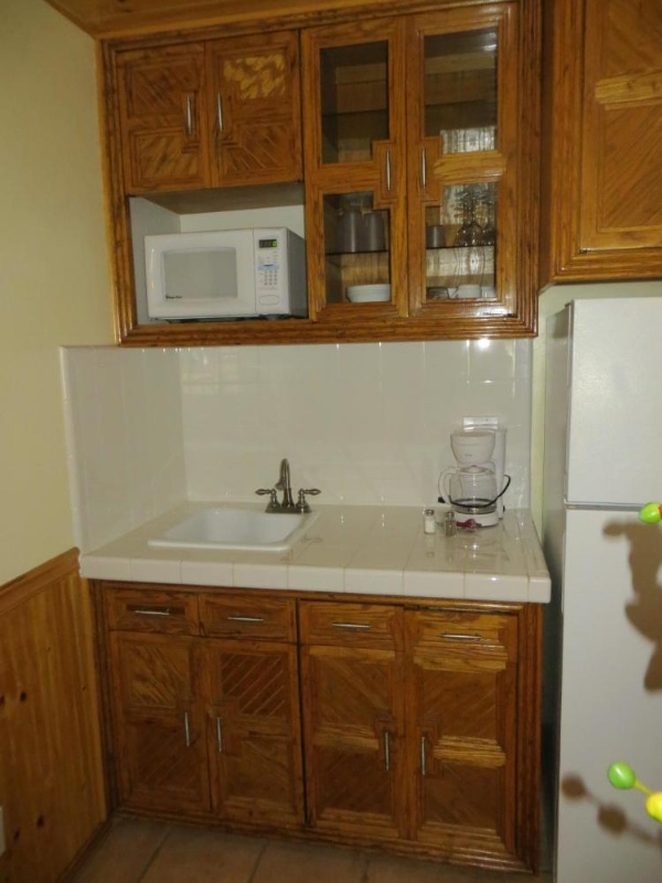 Americana Village Suites image 8